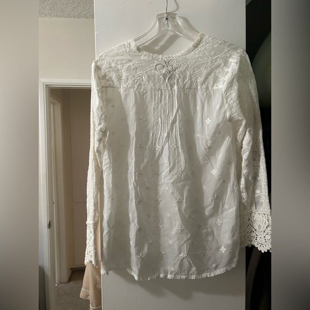 Johnny Was Embroidered Blouse - Picture 4 of 4